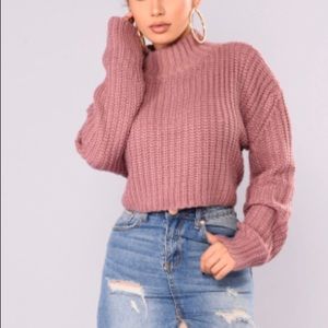 Cropped Mauve sweater